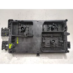 Recambio de caja reles / fusibles para opel insignia berlina (2008) 2.0 cdti referencia OEM IAM 1327588204  