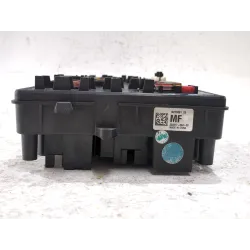 Recambio de caja reles / fusibles para opel insignia sedán 2.0 cdti referencia OEM IAM 1327588103  