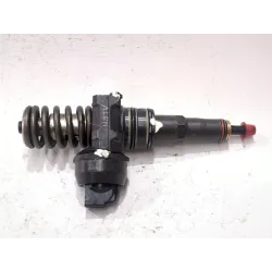 Recambio de inyector para seat ibiza iii (6l1) 1.9 tdi referencia OEM IAM 038130073AJ 0414720037  