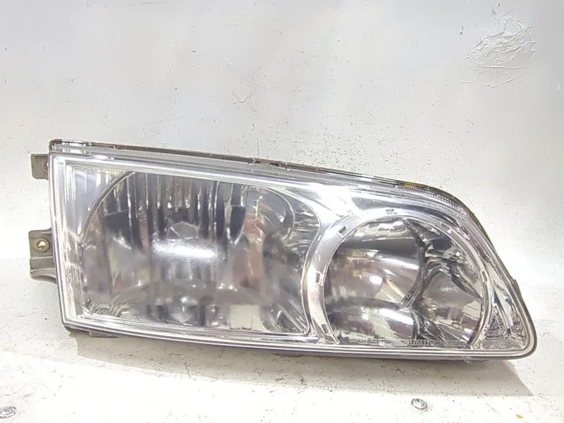 Recambio de faro delantero derecho para hyundai h-1 furgón 2.5 crdi referencia OEM IAM 921024A5XX 1010899  