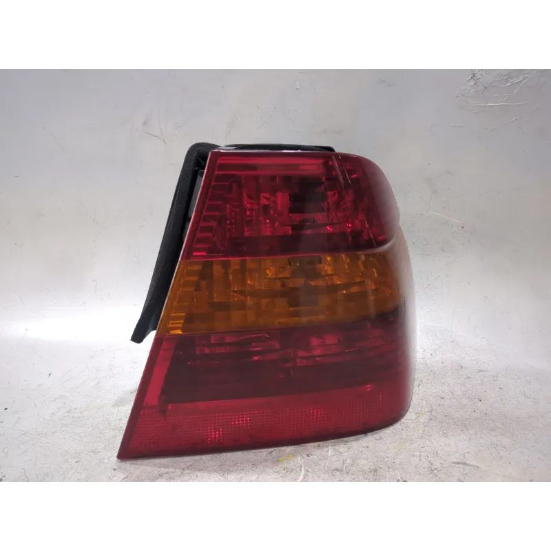 Recambio de piloto trasero derecho para bmw 3 (e46) 320 d referencia OEM IAM 6907934  
