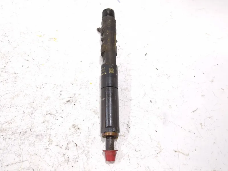Recambio de inyector para renault clio iii dci referencia OEM IAM 0480AA18F64 8200676774  