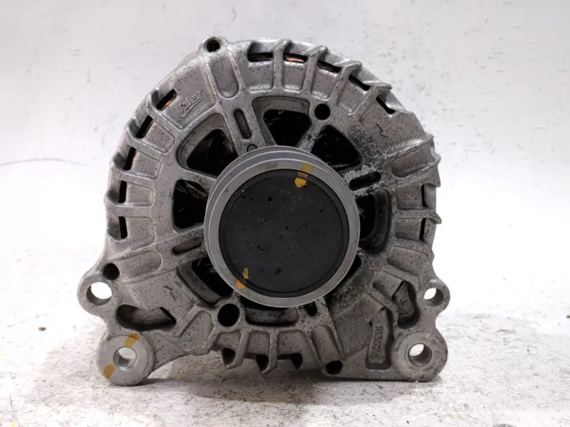 Recambio de alternador para seat leon (kl1, klg) 2.0 tdi referencia OEM IAM 05L903026L 2740565B  