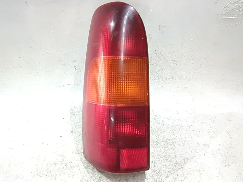 Recambio de piloto trasero izquierdo para nissan vanette cargo (hc23)(05.1995) 2.3 d referencia OEM IAM 96278100  