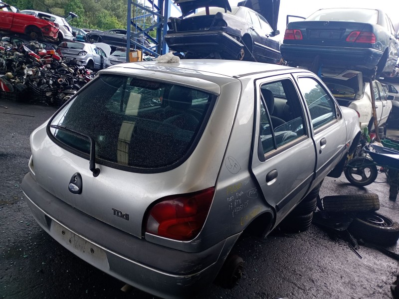 ford fiesta iv (ja_, jb_) del año 2001