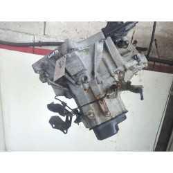 Recambio de caja cambios manual para mazda 323 c v (ba) 1.5 16v referencia OEM IAM F5D2 4  