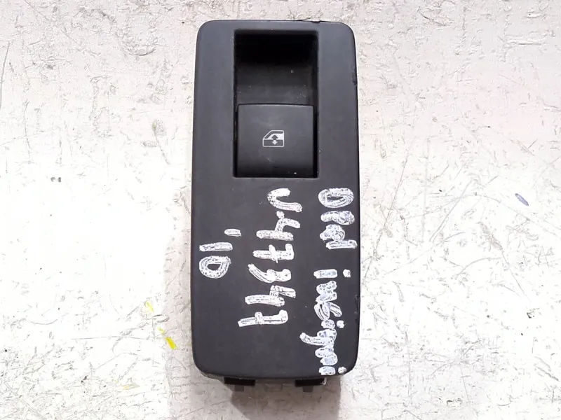 Recambio de mando elevalunas trasero izquierdo para opel insignia a (g09) 2.0 cdti (68) referencia OEM IAM 13301888  
