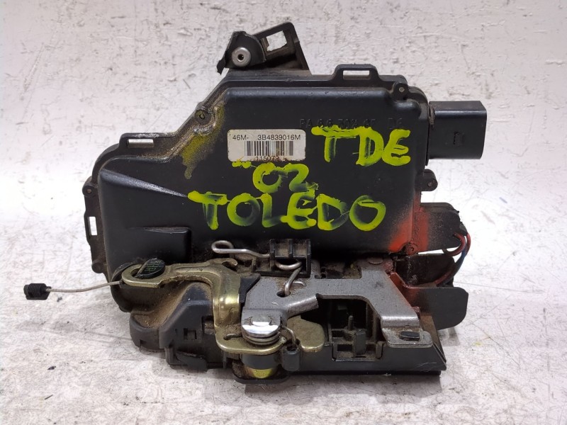 Recambio de cerradura puerta trasera derecha para seat toledo ii (1m2) 1.9 tdi referencia OEM IAM 3B4839016M  