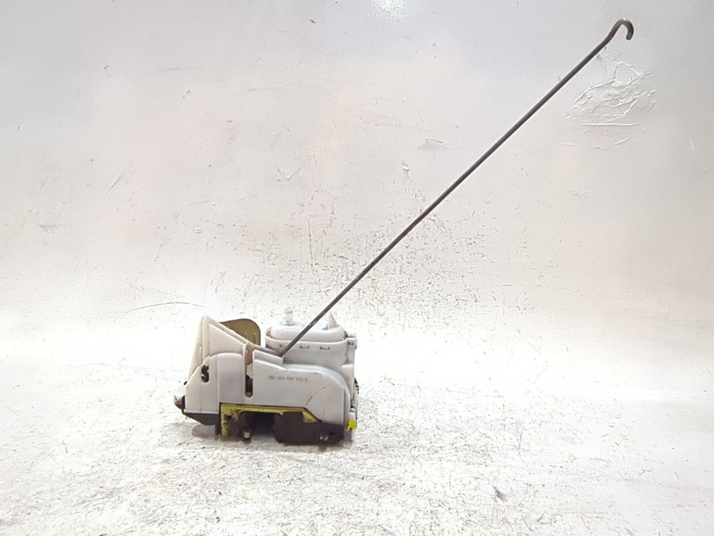 Recambio de cerradura puerta trasera derecha para seat ibiza ii (6k1) 1.9 sdi referencia OEM IAM 6K4839015E  