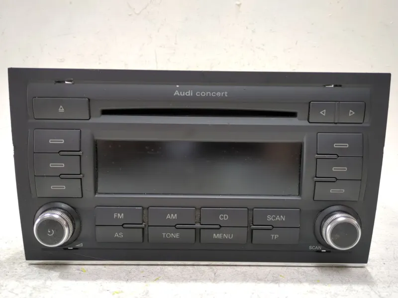 Recambio de sistema audio / radio cd para audi a4 b7 (8ec) 2.0 tdi 16v referencia OEM IAM 8E0035186AK  