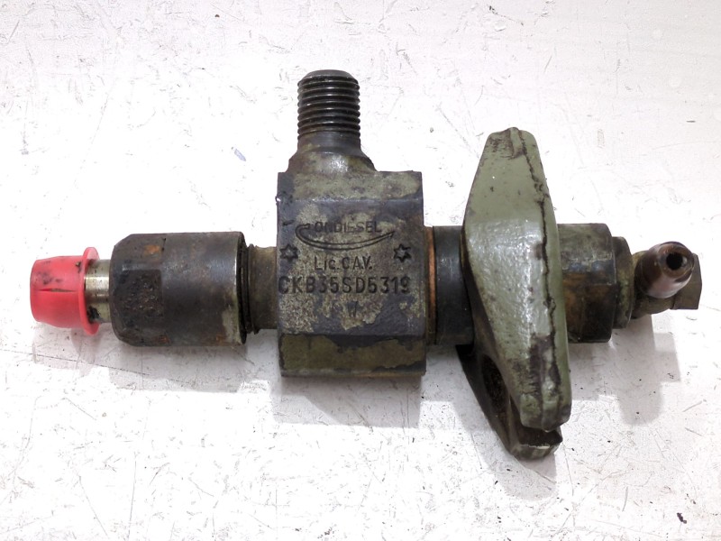 Recambio de inyector para chrysler 180 2.0 referencia OEM IAM CKB35SD5319  