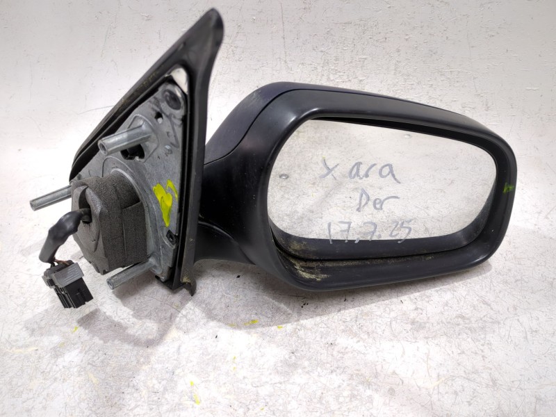 Recambio de retrovisor derecho para citroën xsara (n1) 1.9 td referencia OEM IAM 9642842077  
