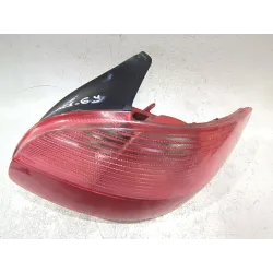 Recambio de piloto trasero derecho para peugeot 206 (1998) 1.9 d referencia OEM IAM 2531D  