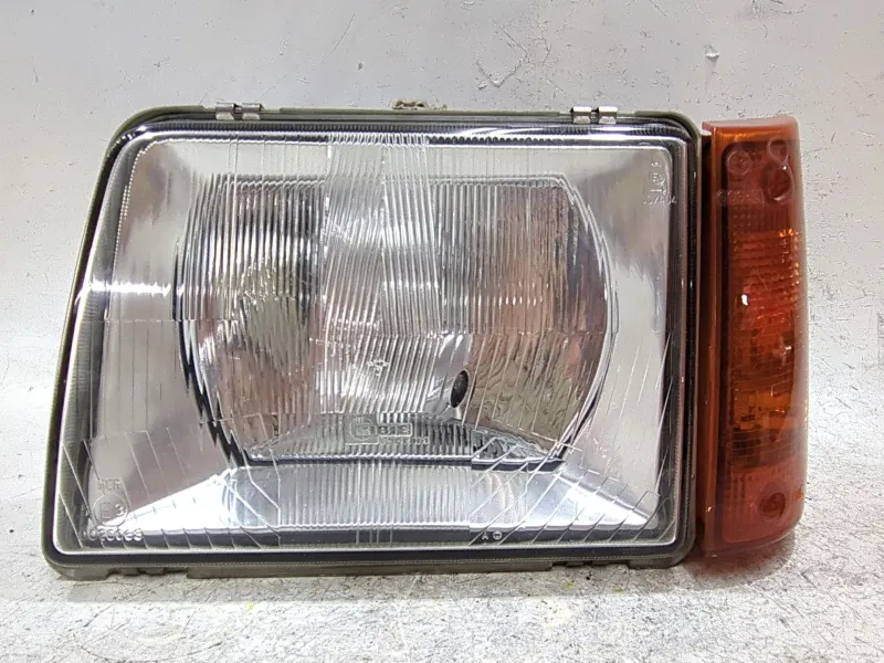 Recambio de faro delantero izquierdo para seat terra (1987) 0.9 cat referencia OEM IAM E9007405  