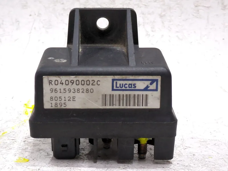 Recambio de caja precalentamiento para citroën zx (n2) 1.9 d referencia OEM IAM R04090002C  