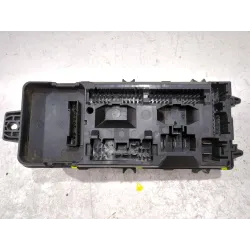 Recambio de caja reles / fusibles para volvo s40 i (644) 1.9 di referencia OEM IAM 30889989  