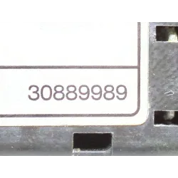 Recambio de caja reles / fusibles para volvo s40 i (644) 1.9 di referencia OEM IAM 30889989  