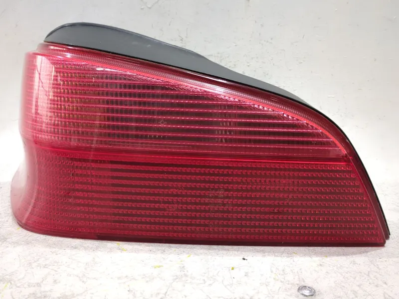 Recambio de piloto trasero izquierdo para peugeot 106 i (1a, 1c) 1.5 d referencia OEM IAM 22740711  