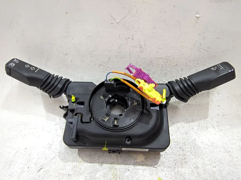 Recambio de mando multifuncion para opel astra h (a04) 1.9 cdti (l48) referencia OEM IAM 13250221  