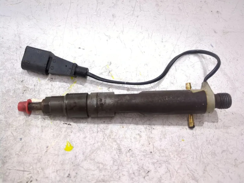 Recambio de inyector para seat ibiza (6l1)(04.2002) 1.9 sdi referencia OEM IAM 0432193574 028130202C  