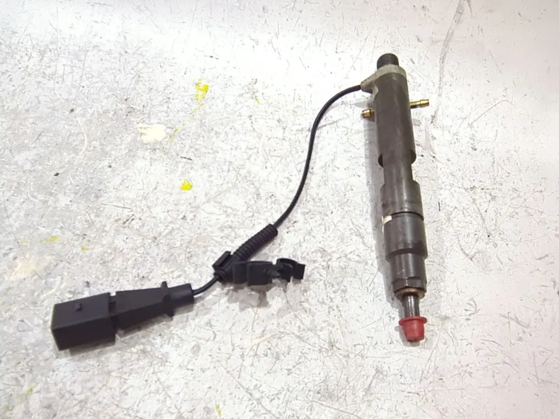Recambio de inyector para seat inca (6k9) 1.9 sdi referencia OEM IAM 038130202K 032193545  