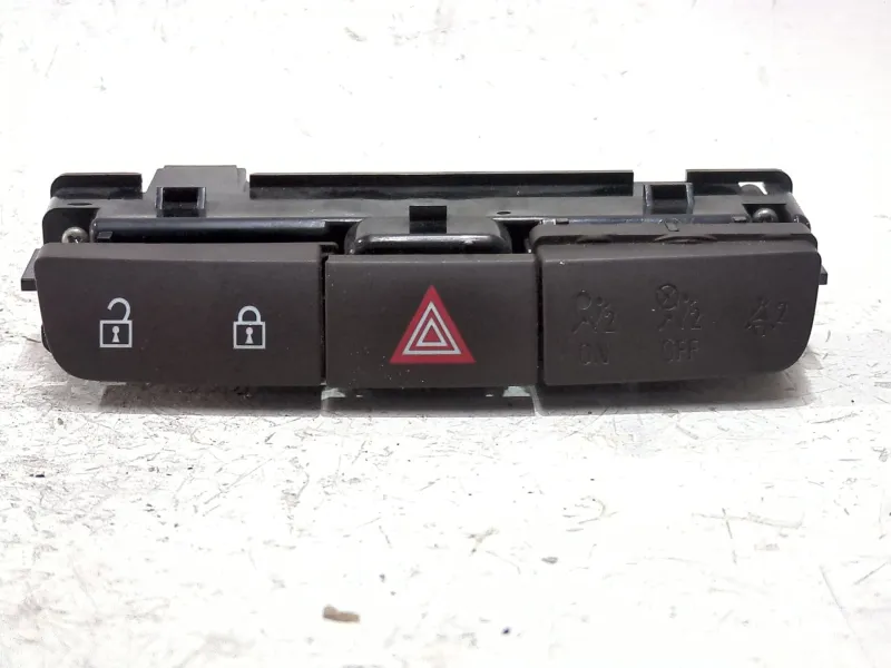 Recambio de boton emergencia para opel insignia berlina (2008) 2.0 cdti referencia OEM IAM   