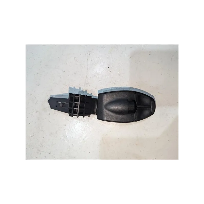 Recambio de mando multifuncion para peugeot 407 hdi 135 referencia OEM IAM 96637233XT  