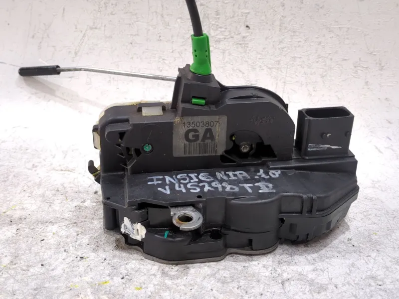 Recambio de cerradura puerta trasera izquierda para opel insignia berlina (2008) 2.0 cdti referencia OEM IAM 13503807  