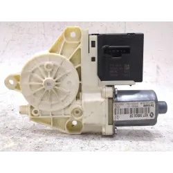 Recambio de motor elevalunas trasero derecho para renault megane ii (bm0/1_, cm0/1_) 1.5 dci referencia OEM IAM 827300003R  