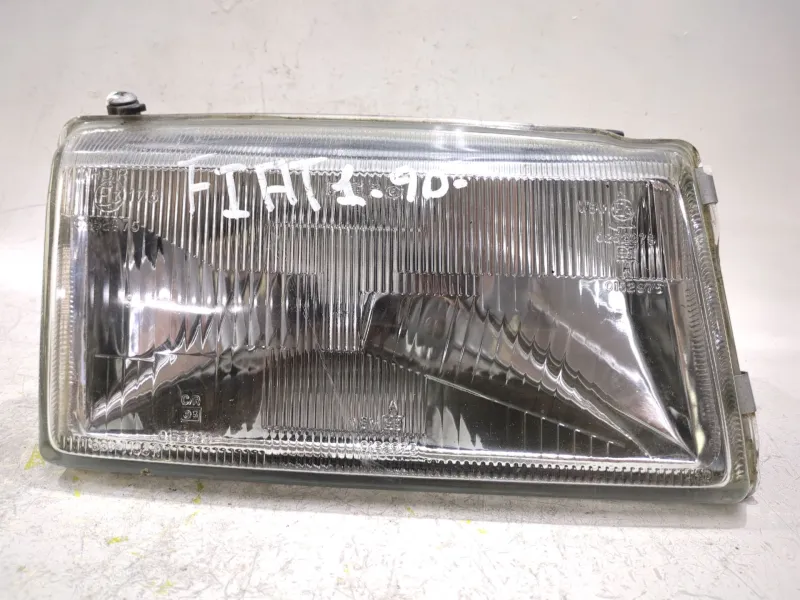 Recambio de faro delantero derecho para fiat uno (146)(1983) 70 i.e. 1.4 referencia OEM IAM 086611106  