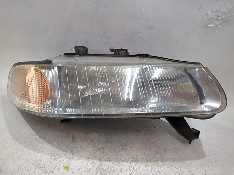 Recambio de faro delantero derecho para rover 420 sdi 2.0 sdi referencia OEM IAM 54532745 54532733  