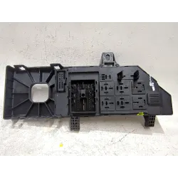 Recambio de caja reles / fusibles para opel vectra c berlina (2002) 1.9 cdti referencia OEM IAM 13193588  