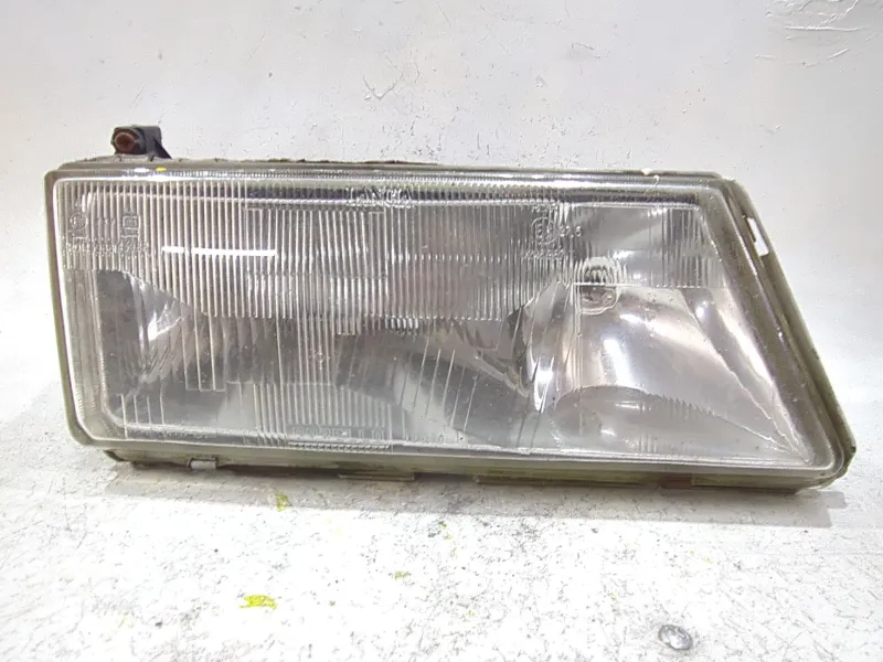 Recambio de faro delantero derecho para lancia dedra berlina (1990) 1.9 tds (835ee, 835ef) referencia OEM IAM 7R0143988  