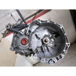 CAJA CAMBIOS MANUAL D67630 