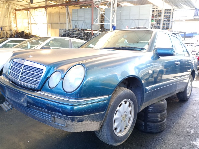 mercedes-benz clase e (w210) del año 1997