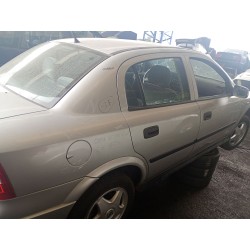 opel astra g sedán (t98) del año 2002