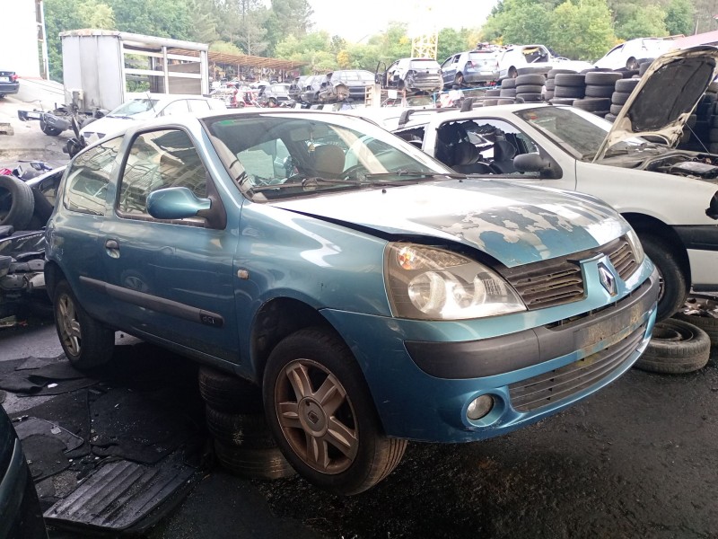 renault clio ii fase i (b/cb0)(1998) del año 2004