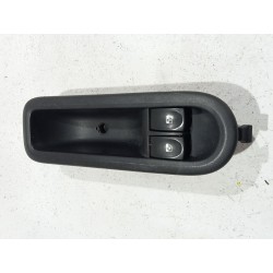 MANDO ELEVALUNAS DELANTERO IZQUIERDO 8200356513 