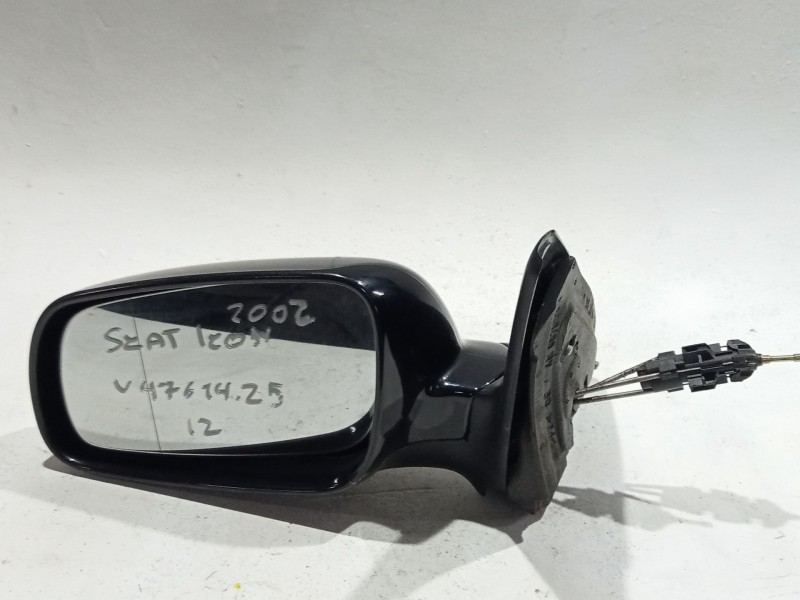 Recambio de retrovisor izquierdo para seat leon (1m1)(11.1999) 1.9 tdi referencia OEM IAM 057205  