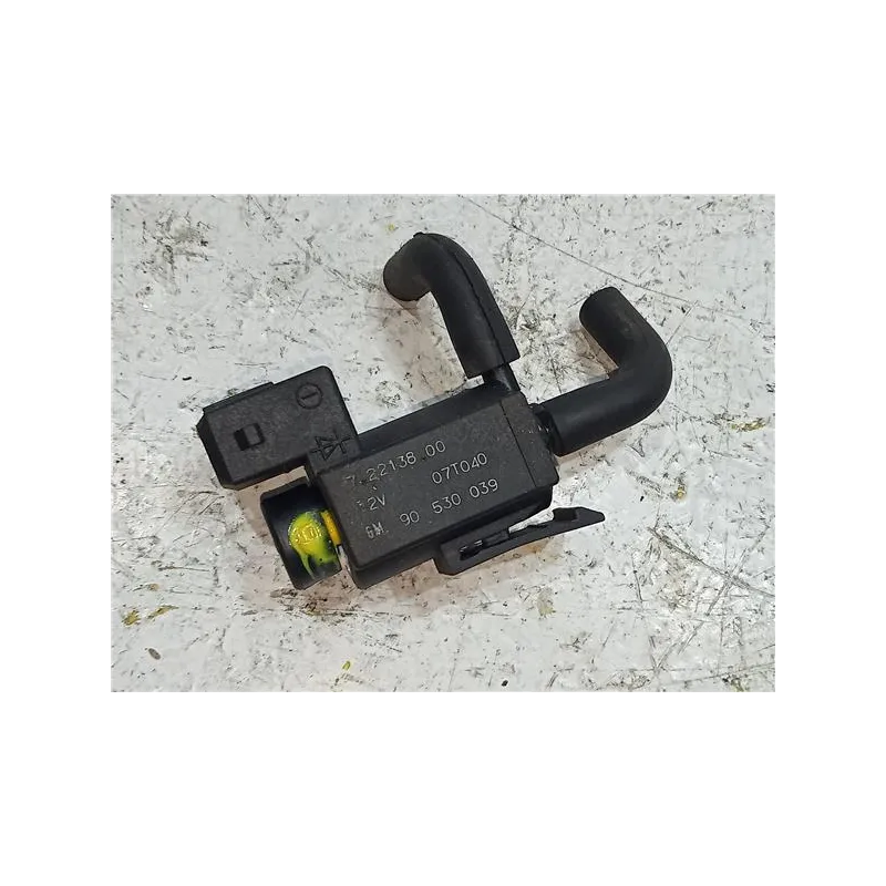 Recambio de valvula aire adicional para opel zafira a (1999) 2.2 dti 16v referencia OEM IAM 72213800  