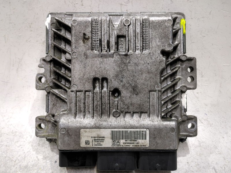 Recambio de centralita inyeccion para peugeot 308 (2007) 1.6 hdi referencia OEM IAM 9811651980 9666681180  