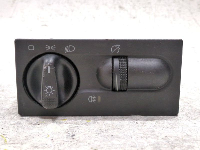 Recambio de mando luces para volkswagen golf iii (1h1) 1.9 tdi referencia OEM IAM 1H6941531A  