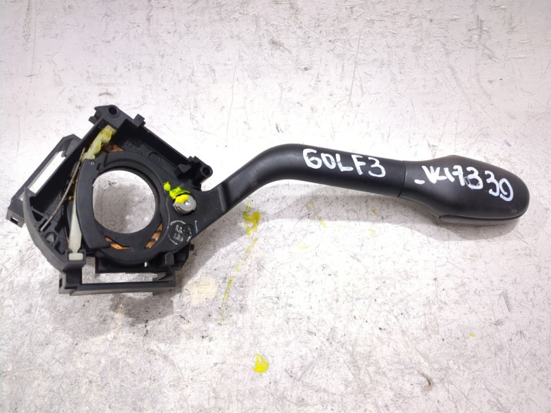 Recambio de mando limpiaparabrisas para volkswagen golf iii (1h1) 1.9 tdi referencia OEM IAM 289635  