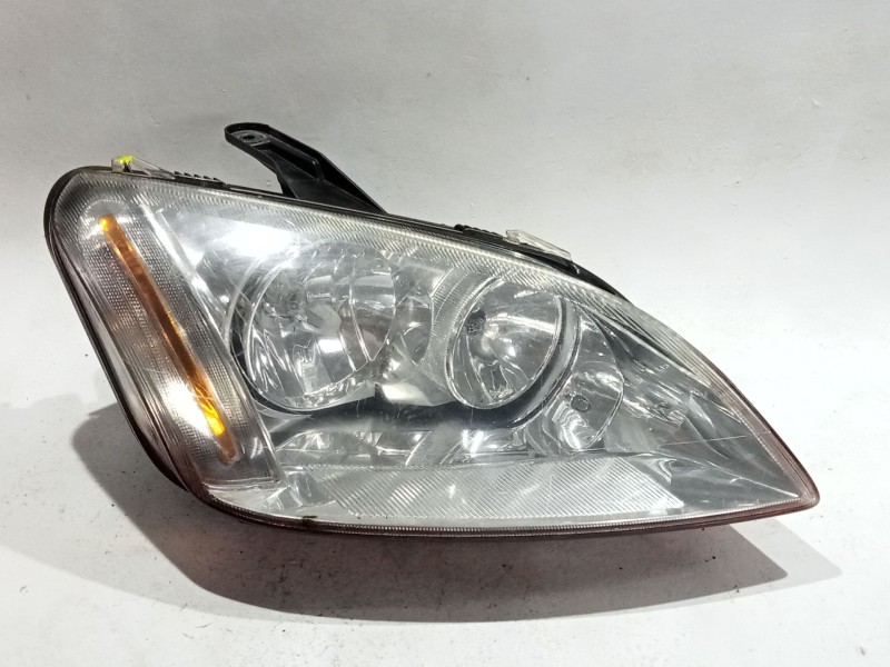 Recambio de faro delantero derecho para ford focus c-max 2.0 tdci referencia OEM IAM 3M5113005AH  