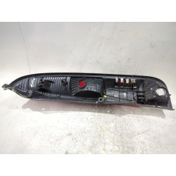 Recambio de piloto trasero izquierdo para daihatsu terios (j100)(19972006) 1.3 referencia OEM IAM 22051672  