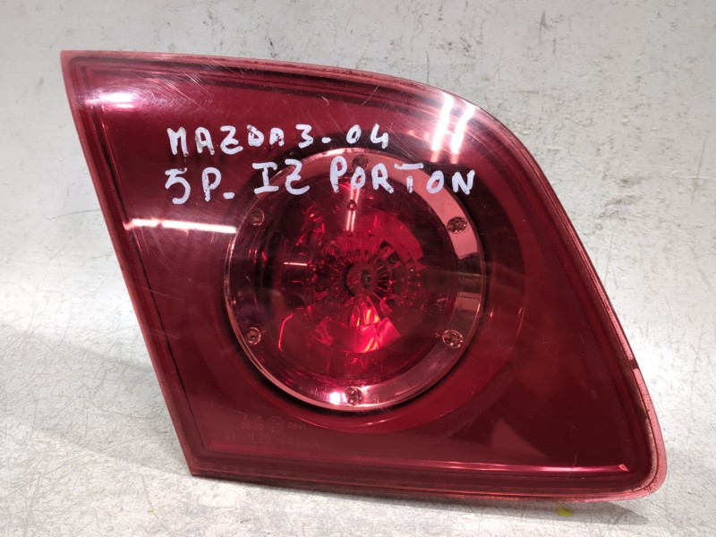 Recambio de piloto porton trasero izquierdo para mazda 3 berlina (bk)(2003) 2.0 referencia OEM IAM P2913L  