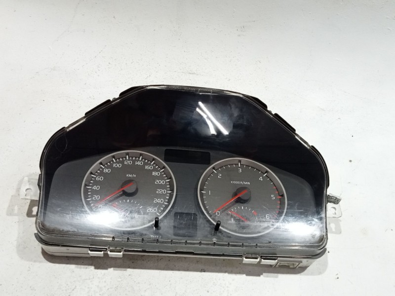 Recambio de cuadro instrumentos para volvo c30 (533) 2.0 d referencia OEM IAM 30710071  