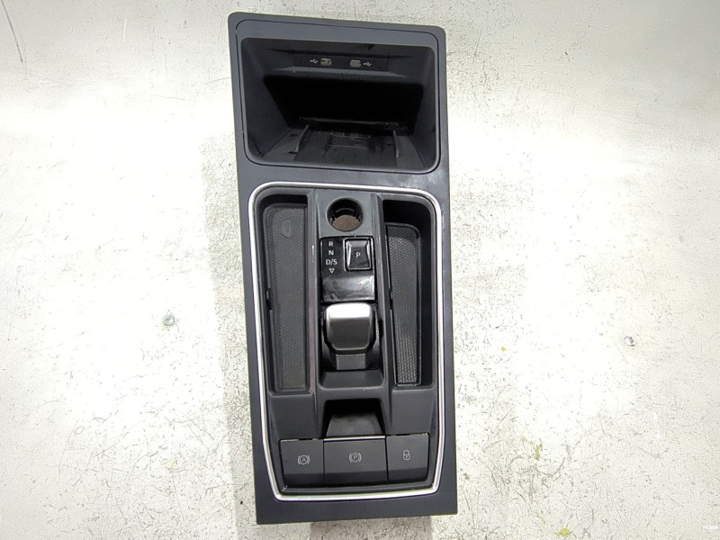 Recambio de consola central para seat leon (kl1, klg) 2.0 tdi referencia OEM IAM 5FB863263 5NA980611  