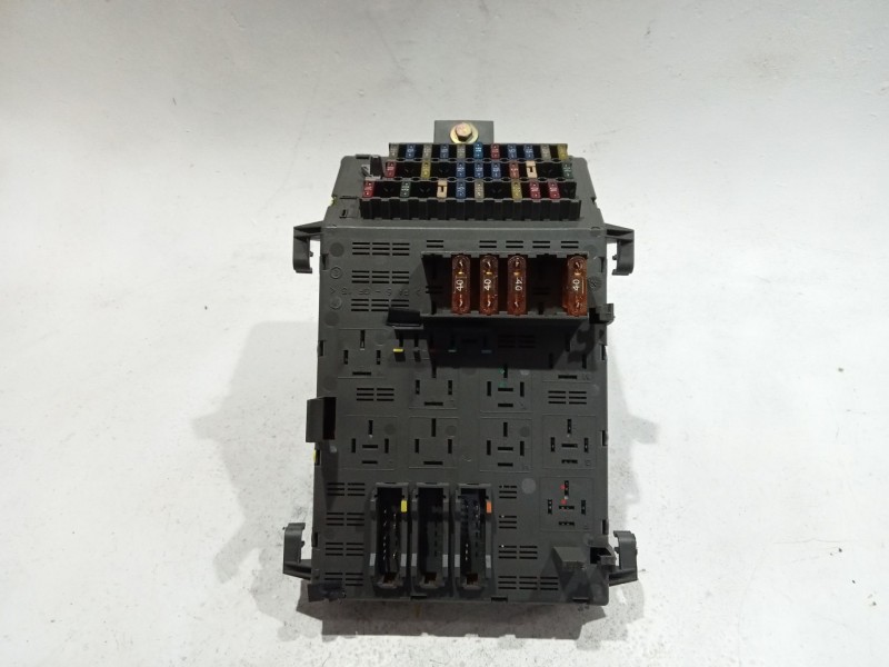 Recambio de caja reles / fusibles para renault laguna (b56)(1994) 2.0 referencia OEM IAM 7703197962  