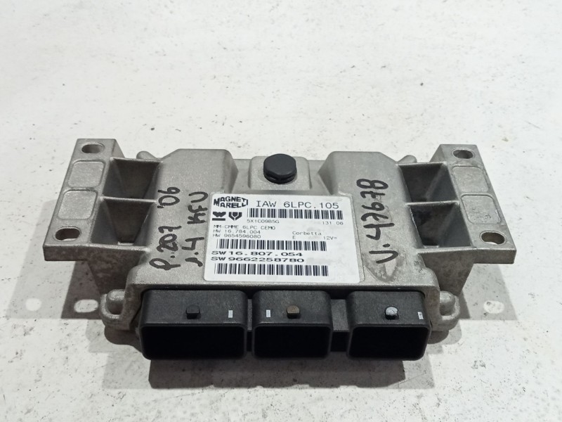 Recambio de centralita motor uce para peugeot 207/207+ (wa_, wc_) 1.4 16v referencia OEM IAM 9662258780  